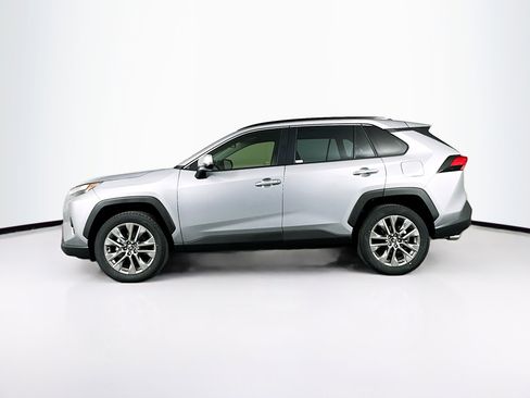 Used 2025 Toyota RAV4 XLE Premium w/ Weather Package image 4