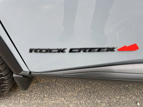 Used 2025 Nissan Rogue SV image 12