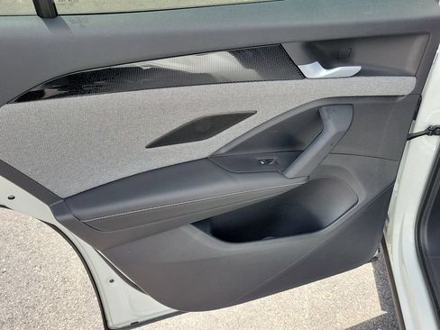 Certified 2026 Volkswagen Tiguan S FWD image 8