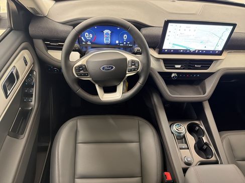 New 2026 Ford Explorer Active w/ Active Comfort Package RWD image 25