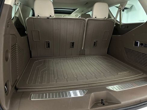 Used 2023 GMC Yukon XL Denali w/ LPO, Floor Liner Package AWD/4WD image 15