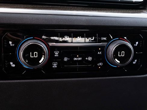 New 2025 Chevrolet Silverado 1500 LT image 25