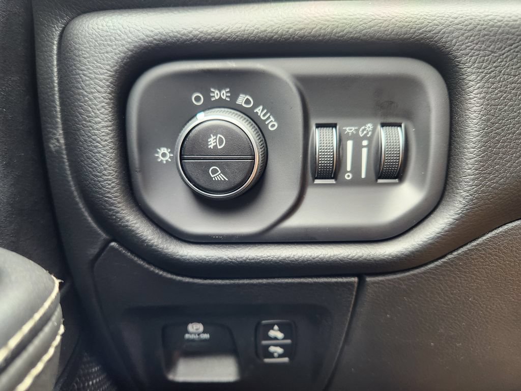 New 2026 RAM 1500 RHO AWD/4WD image 17