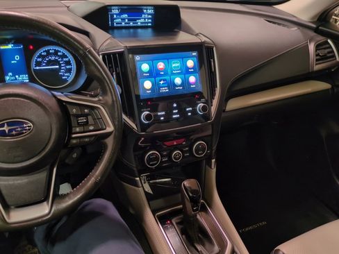 Certified 2023 Subaru Forester Limited image 21