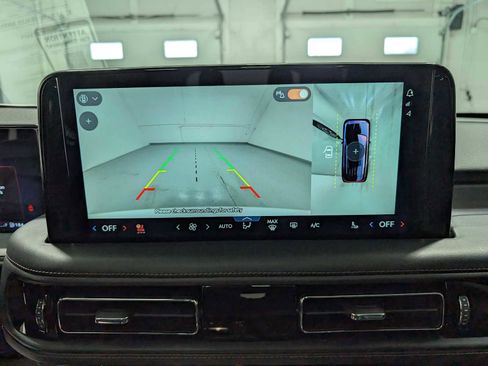 Certified 2025 Lincoln Aviator AWD w/ Jet Appearance Package image 30