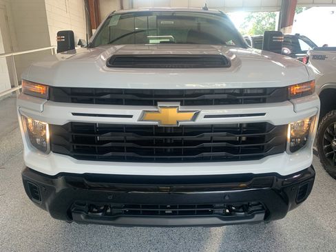 New 2026 Chevrolet Silverado 2500 Custom w/ Custom Value Package AWD/4WD image 2