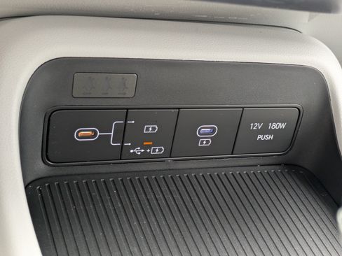 Certified 2024 Hyundai Kona SEL FWD image 20