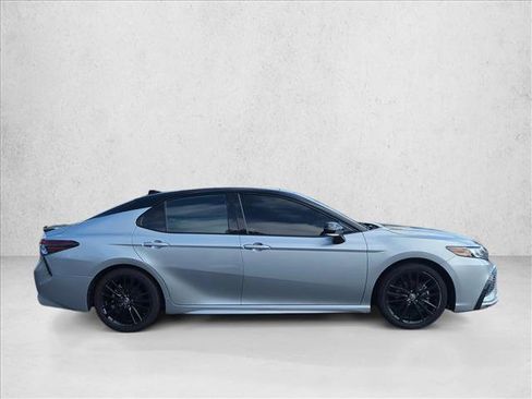 Used 2023 Toyota Camry XSE w/ Navigation Package image 4