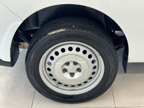 Used 2022 RAM ProMaster City Tradesman FWD image 32