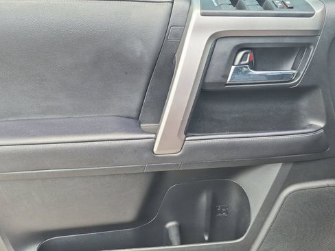 Used 2022 Toyota 4Runner SR5 RWD image 11