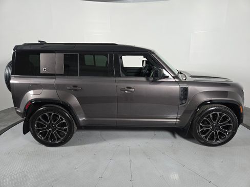 New 2026 Land Rover Defender 110 OCTA AWD/4WD image 6