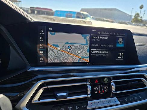 Used 2023 BMW X5 xDrive45e image 28