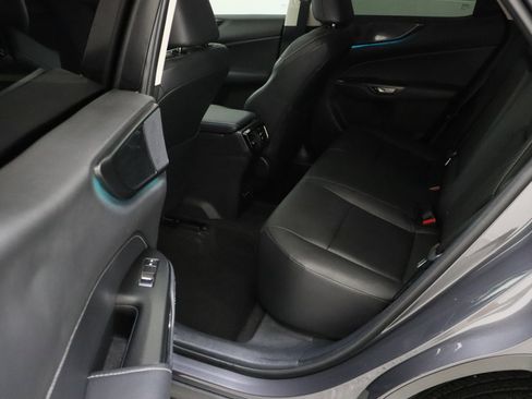 Used 2025 Lexus NX 350 AWD w/ Cold Area Package image 31