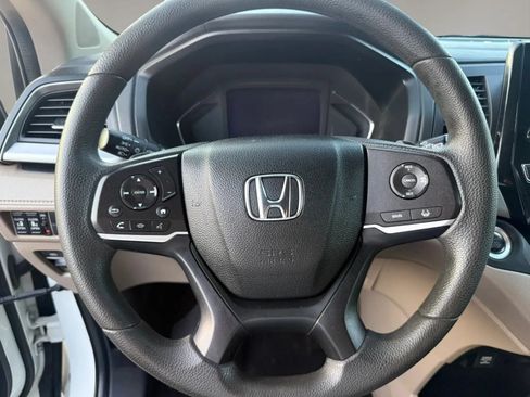 Used 2019 Honda Odyssey EX image 14