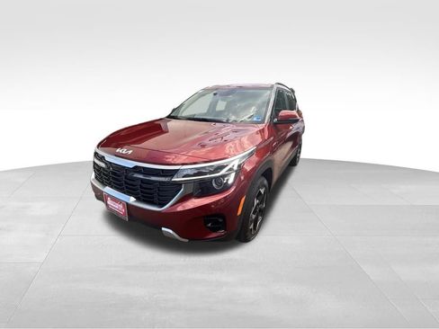 Certified 2025 Kia Seltos S AWD/4WD image 10