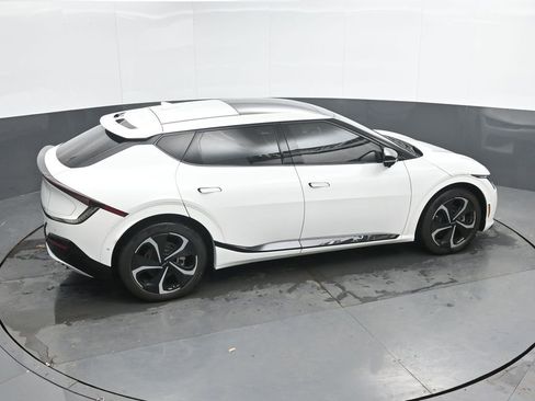 Used 2024 Kia EV6 GT-Line image 15