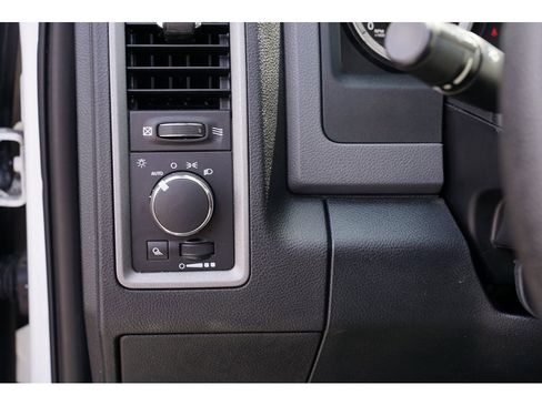 Used 2015 RAM 1500 Tradesman w/ Popular Equipment Group image 16