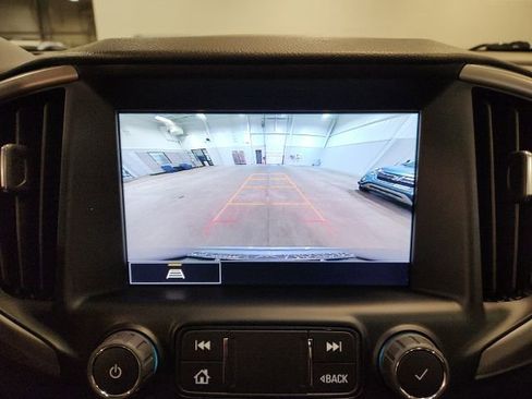 Used 2024 GMC Terrain AT4 AWD/4WD image 15