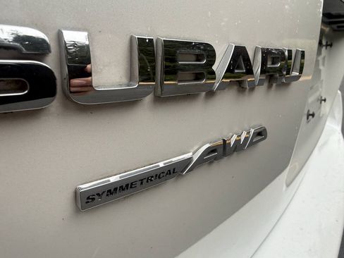 Used 2012 Subaru Outback 2.5i Premium AWD/4WD image 7