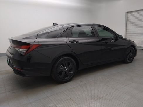 Used 2021 Hyundai Elantra SEL w/ Cargo Package image 10