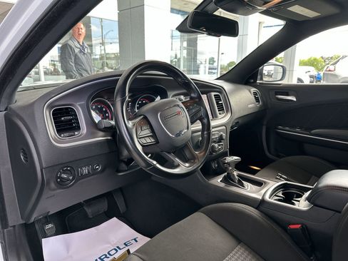 Used 2022 Dodge Charger GT RWD image 10
