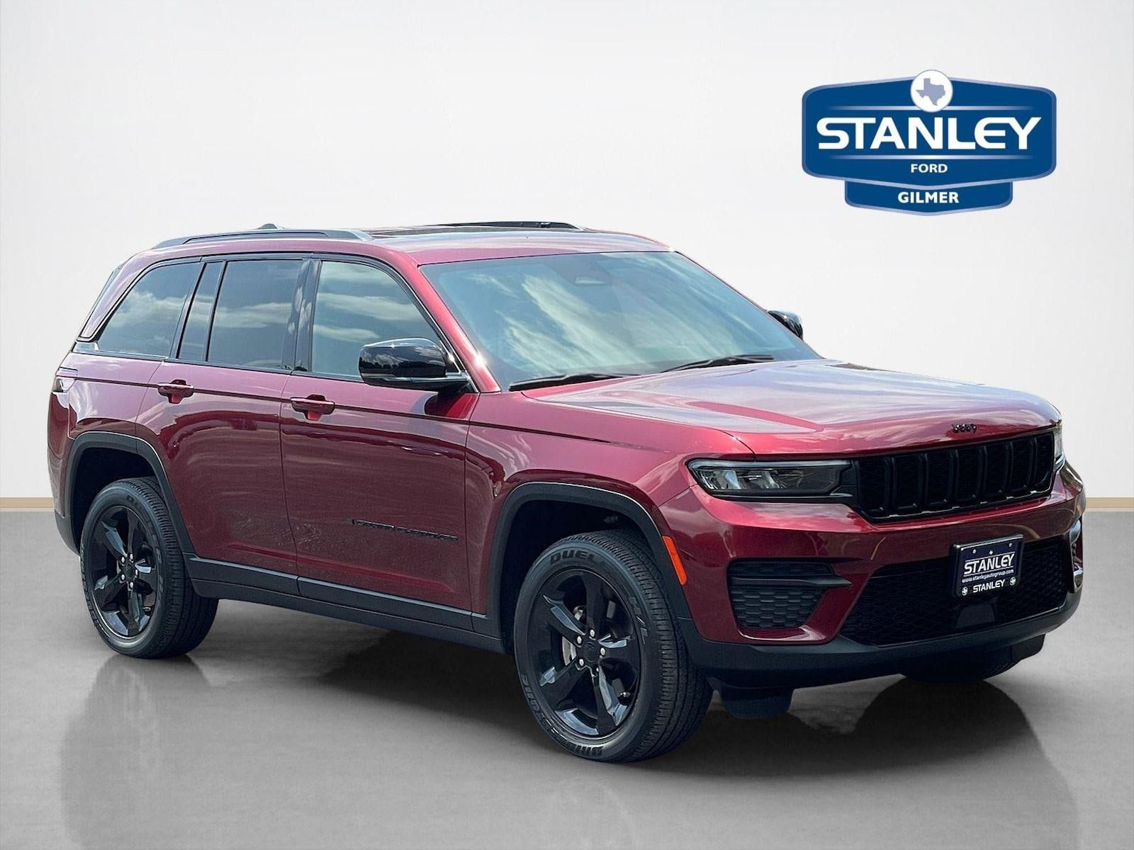 Used 2023 Jeep Grand Cherokee Altitude AWD/4WD image 1