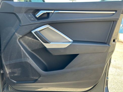 Used 2020 Audi Q3 2.0T Premium Plus w/ Premium Plus Package image 25