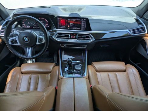Used 2021 BMW X5 xDrive40i w/ M Sport Package image 14