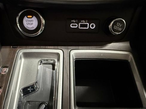 Used 2024 Nissan Murano Platinum image 22