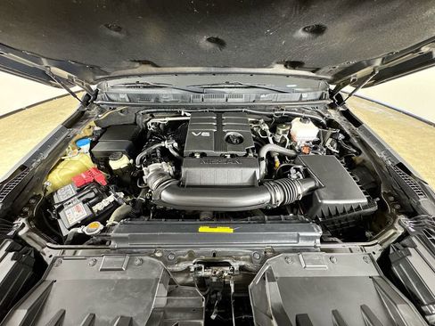 Used 2022 Nissan Frontier SV image 24