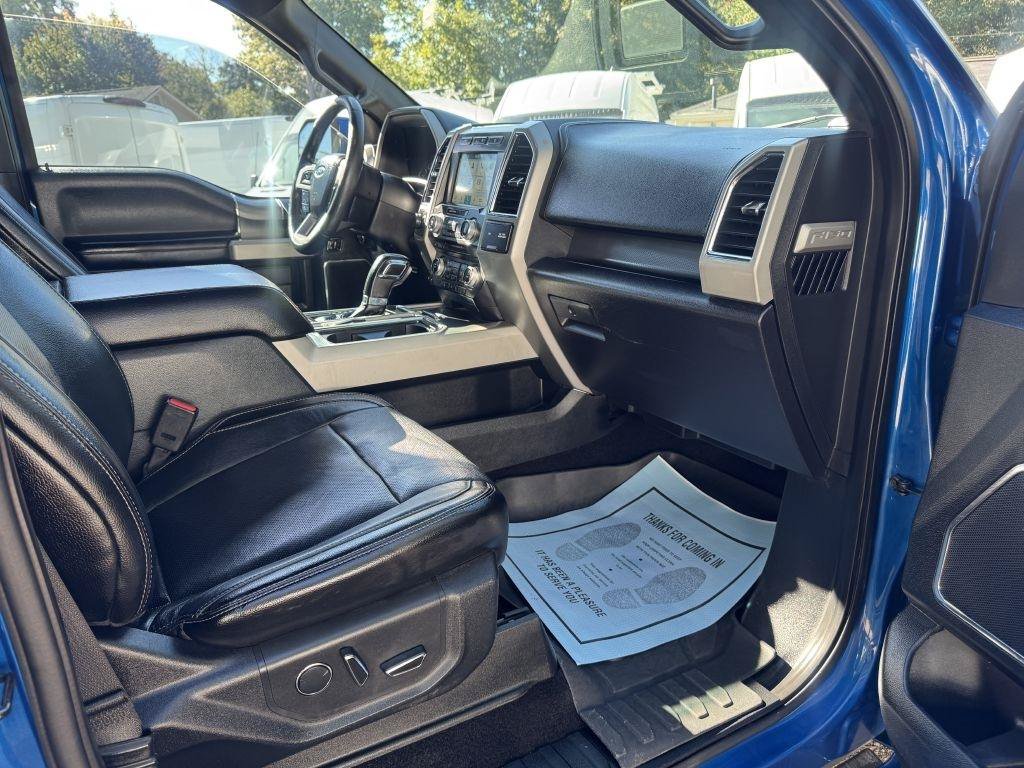 Used 2017 Ford F150 Lariat w/ Equipment Group 502A Luxury AWD/4WD image 7