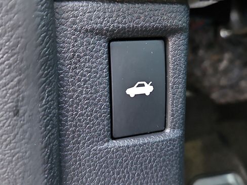 Used 2024 Honda Accord Sport image 28