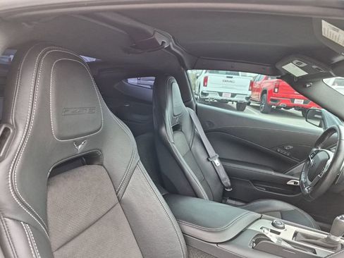 Used 2016 Chevrolet Corvette Z06 w/ Z07 Performance Package image 15