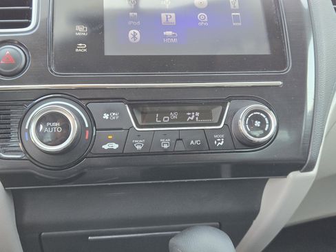 Used 2015 Honda Civic EX image 10