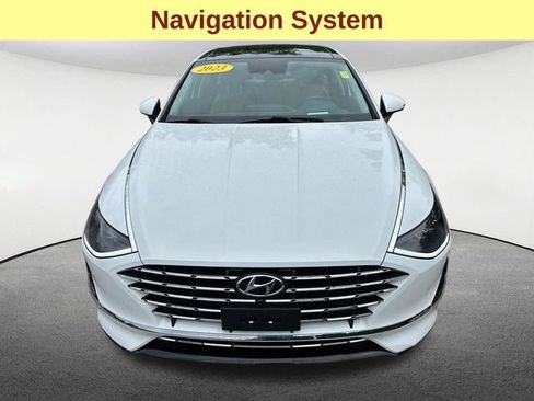 Used 2023 Hyundai Sonata Limited w/ Cargo Package FWD image 4