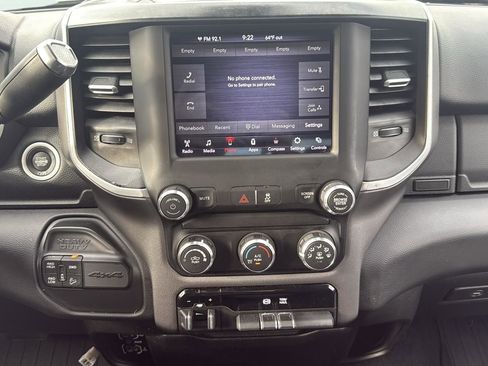 Used 2020 RAM 2500 Big Horn w/ Level 1 Equipment Group image 13