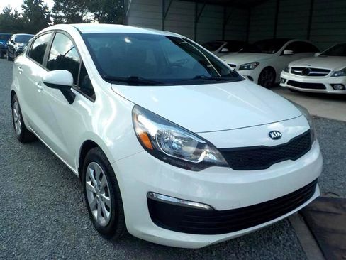 Used 2017 Kia Rio LX image 7