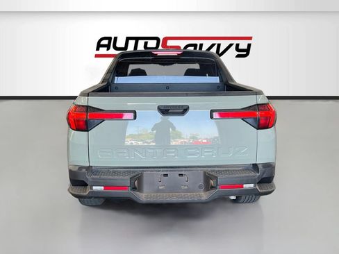 Used 2024 Hyundai Santa Cruz SEL FWD image 6