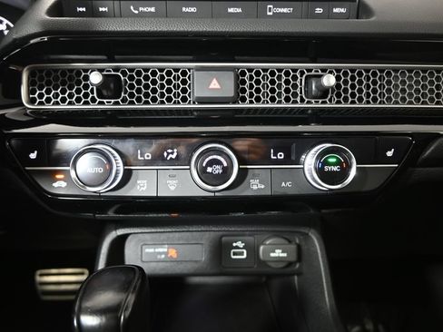 Used 2022 Honda Civic Sport Touring image 28