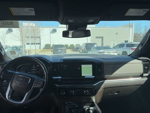Used 2023 GMC Sierra 1500 SLT w/ SLT Premium Package image 25