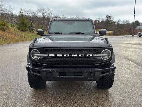 New 2025 Ford Bronco Badlands image 7