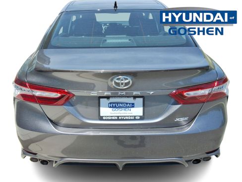 Used 2020 Toyota Camry XSE FWD image 7