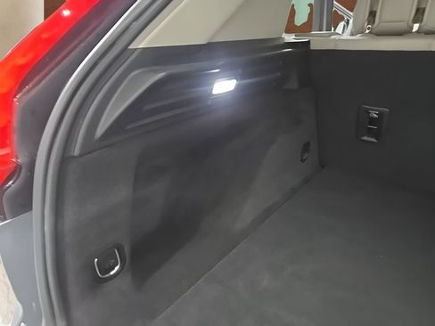 Used 2023 Cadillac XT4 Luxury FWD image 20