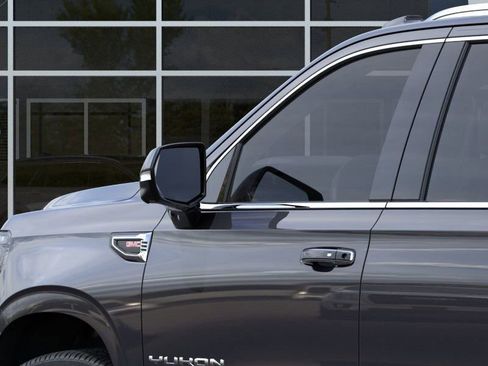 New 2025 GMC Yukon XL Elevation image 12