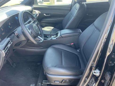 Certified 2025 Hyundai Tucson XRT FWD image 11