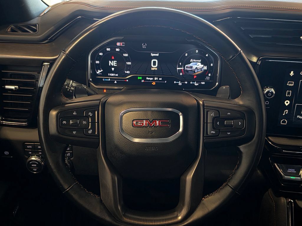 Used 2025 GMC Sierra 1500 AT4 AWD/4WD image 18