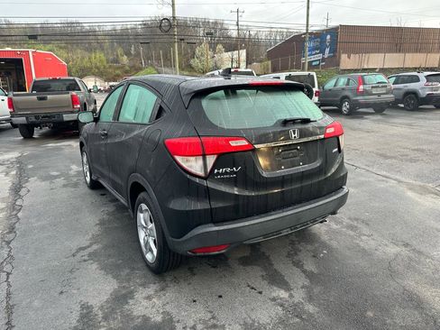 Used 2019 Honda HR-V LX image 5