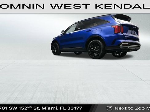 Used 2023 Kia Sorento SX image 22