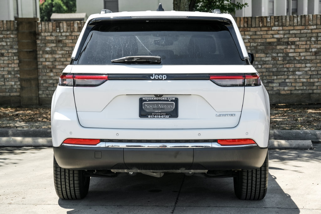 Used 2022 Jeep Grand Cherokee Limited RWD image 18