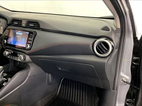 Used 2025 Nissan Versa SR w/ Trunk Package FWD image 19